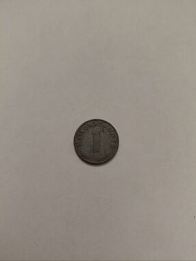 Vintage One-Coin 1 Reichs 1942 Germany - Gray